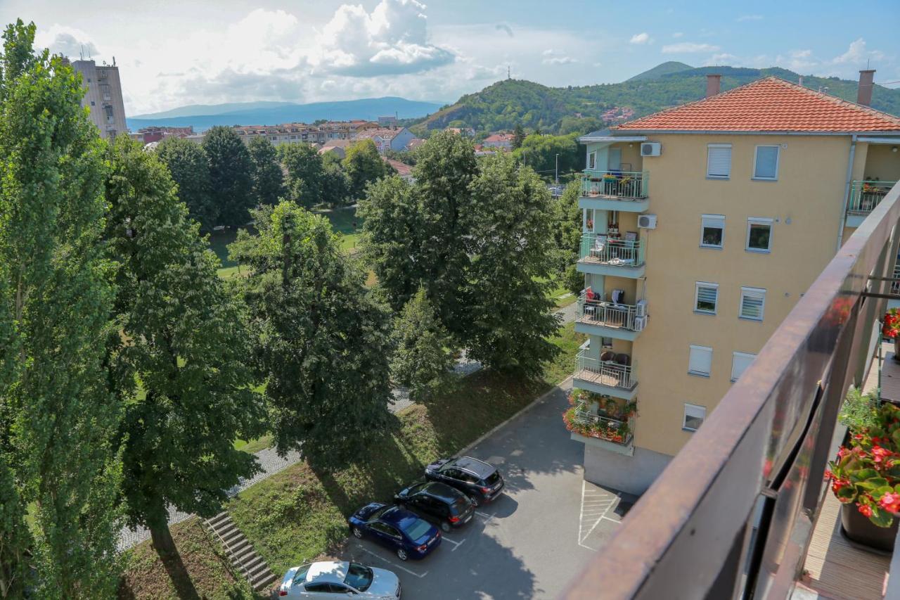 Apartamento Apartman Marija Pirot Exterior foto