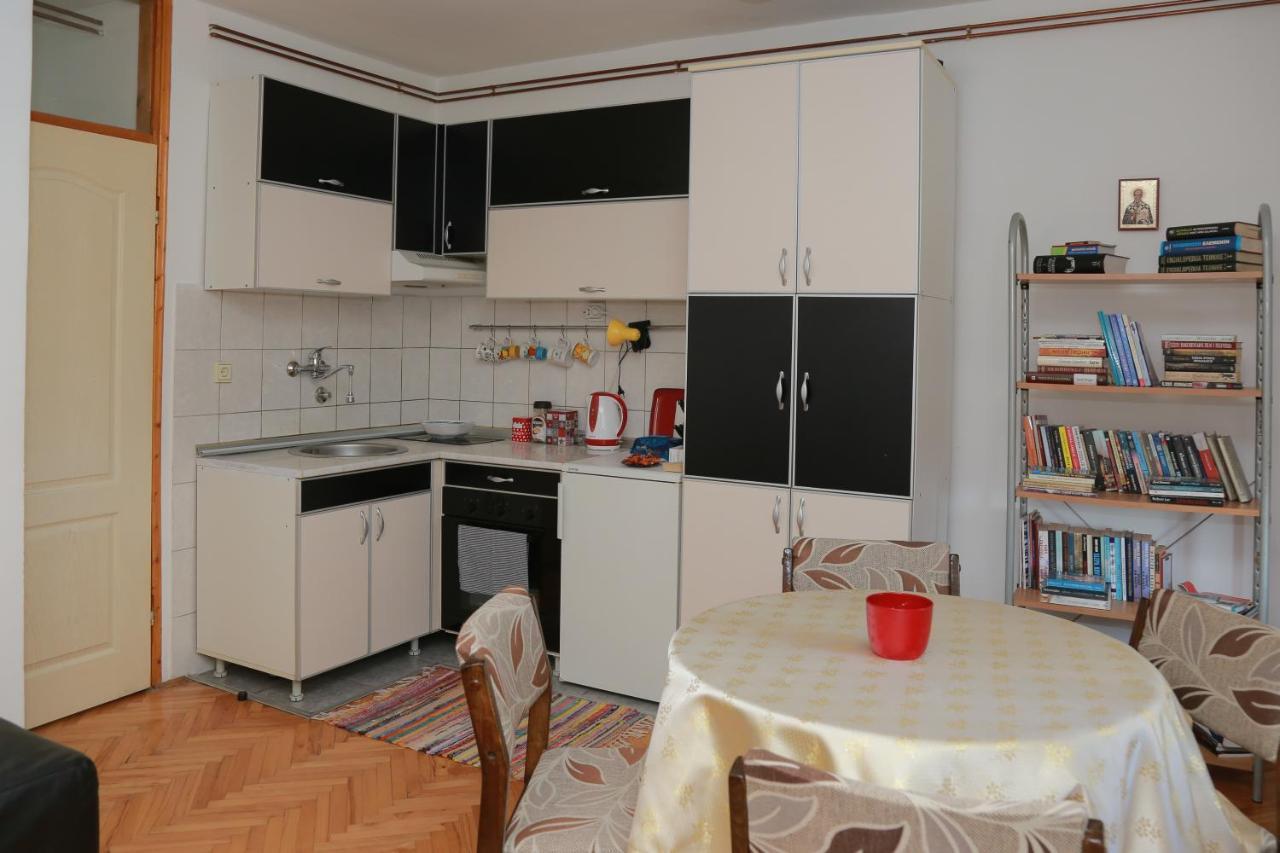 Apartamento Apartman Marija Pirot Exterior foto