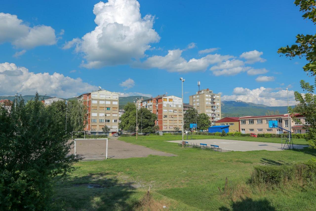 Apartamento Apartman Marija Pirot Exterior foto